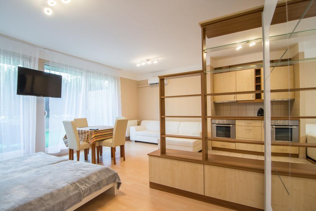 Center Haz Apartman Budapest Luaran gambar
